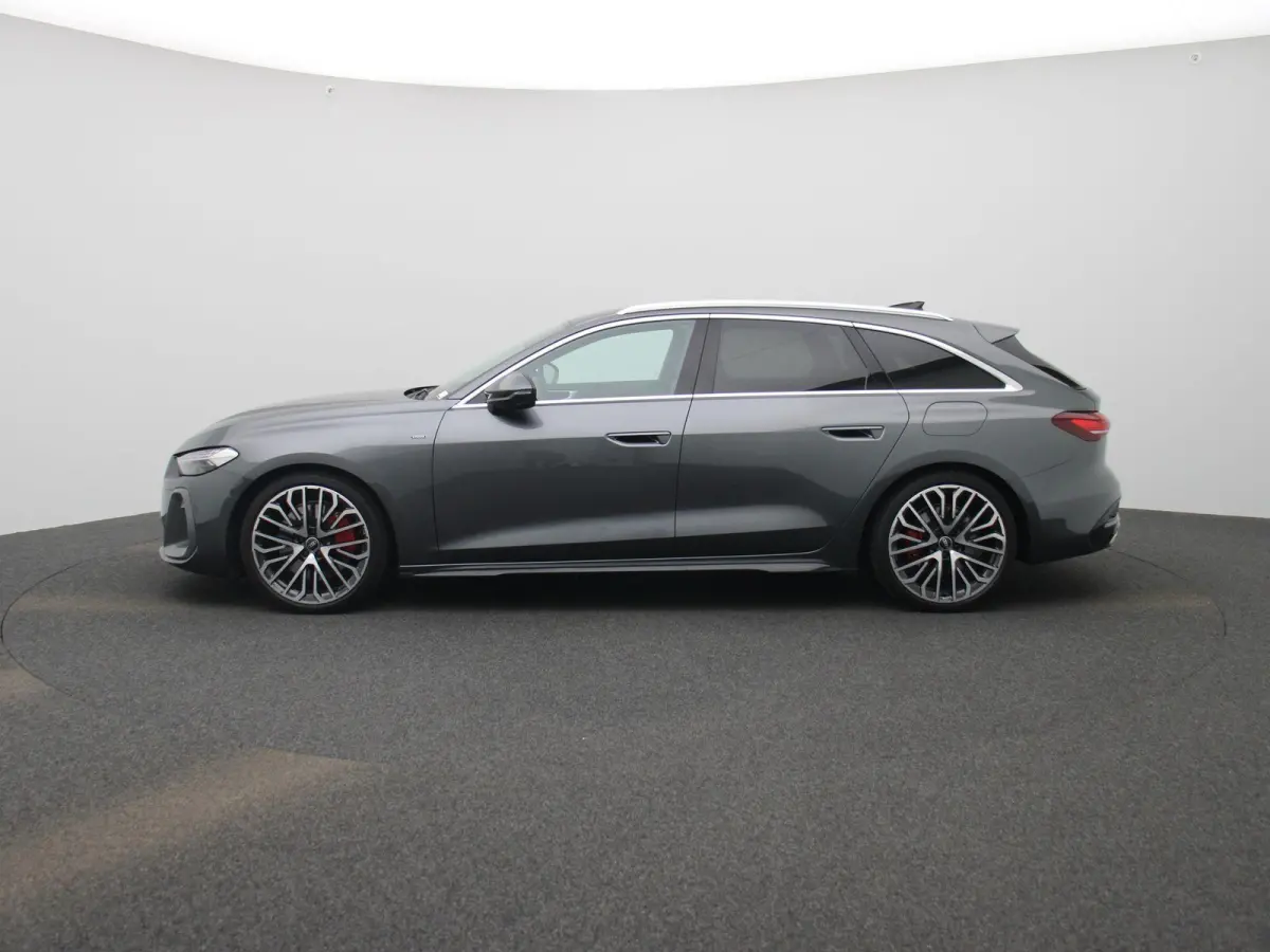 Avant 2.0 quattro S edition 299 PK | Navigatie | Leder | Camera | 20 Inch Velgen |