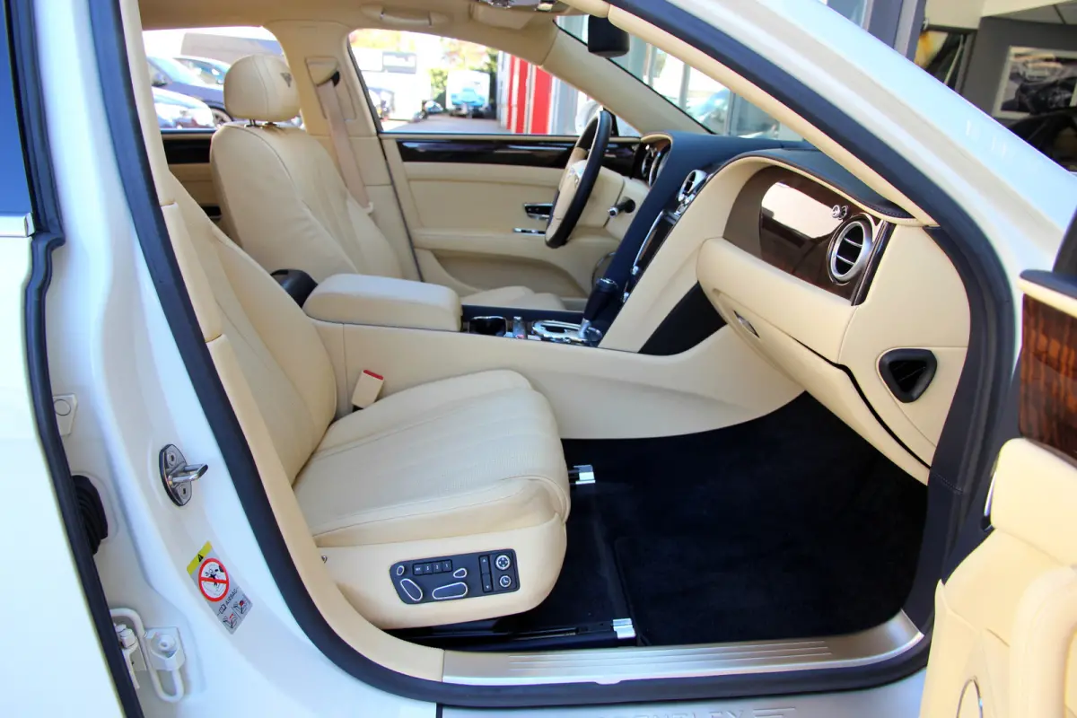 4.0 V8 | BTW | Pano | Massage | Ventilatie | Memory