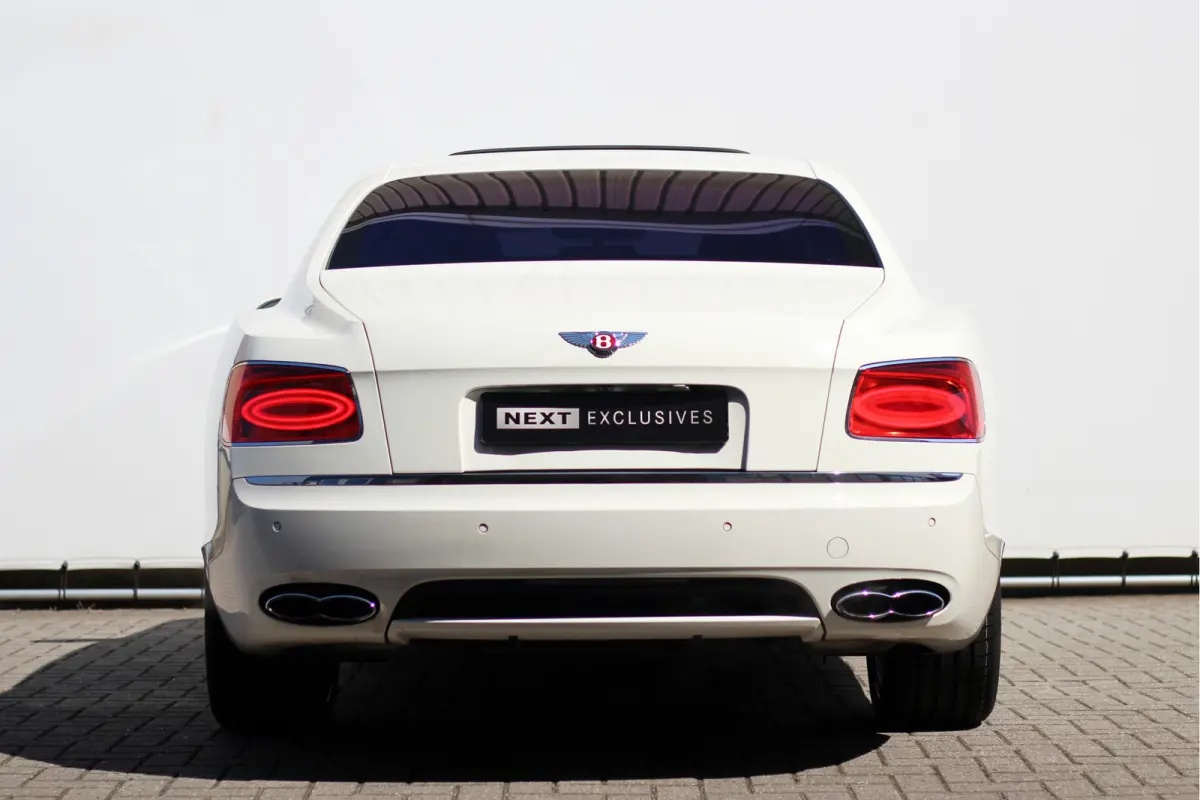 4.0 V8 | BTW | Pano | Massage | Ventilatie | Memory
