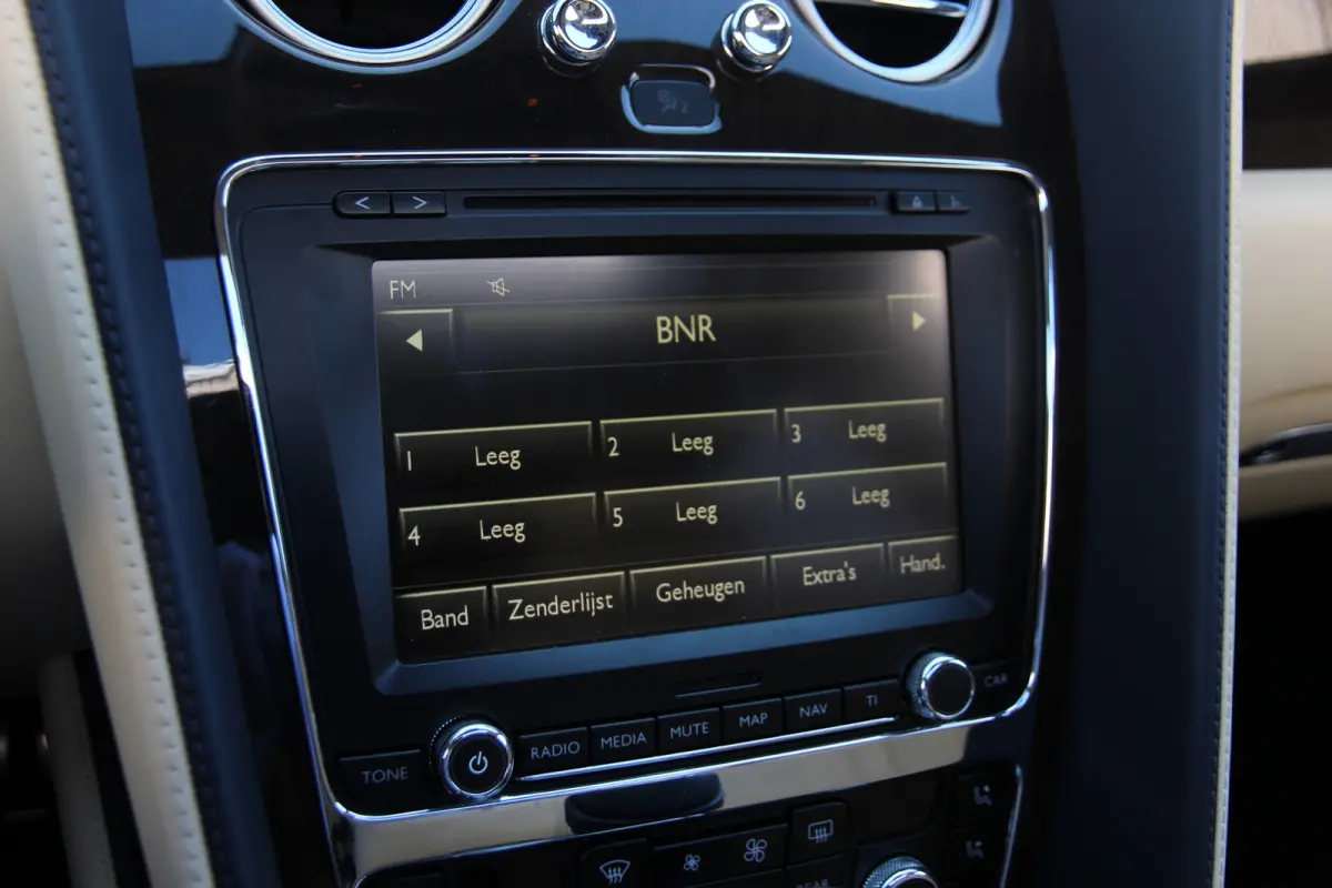 4.0 V8 | BTW | Pano | Massage | Ventilatie | Memory