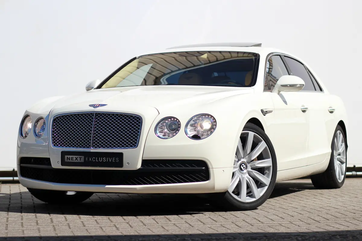 4.0 V8 | BTW | Pano | Massage | Ventilatie | Memory