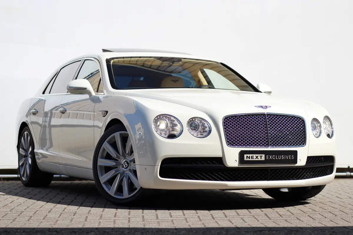 4.0 V8 | BTW | Pano | Massage | Ventilatie | Memory