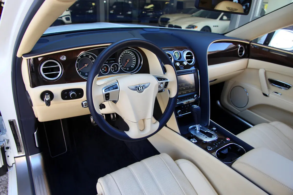 4.0 V8 | BTW | Pano | Massage | Ventilatie | Memory