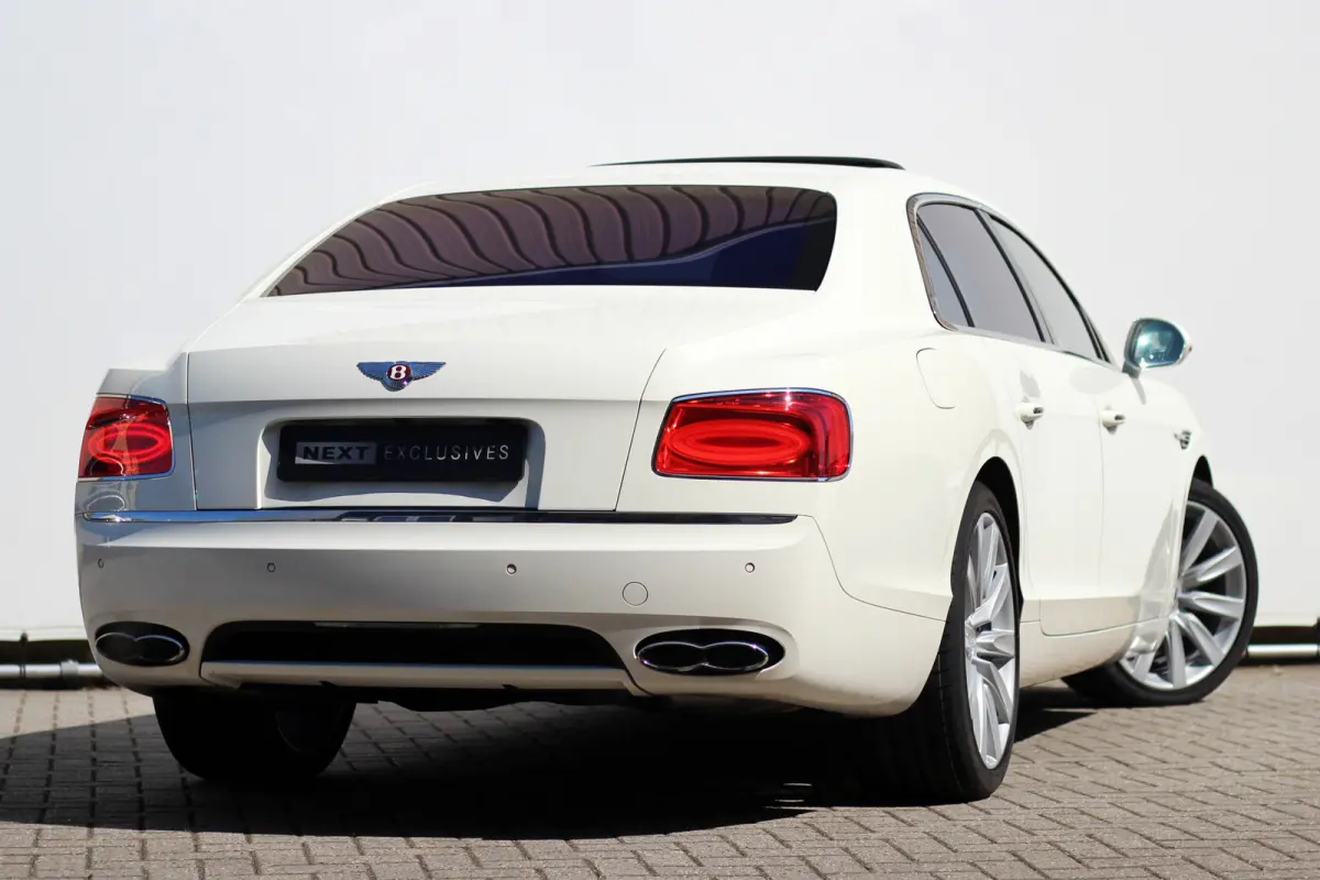 4.0 V8 | BTW | Pano | Massage | Ventilatie | Memory