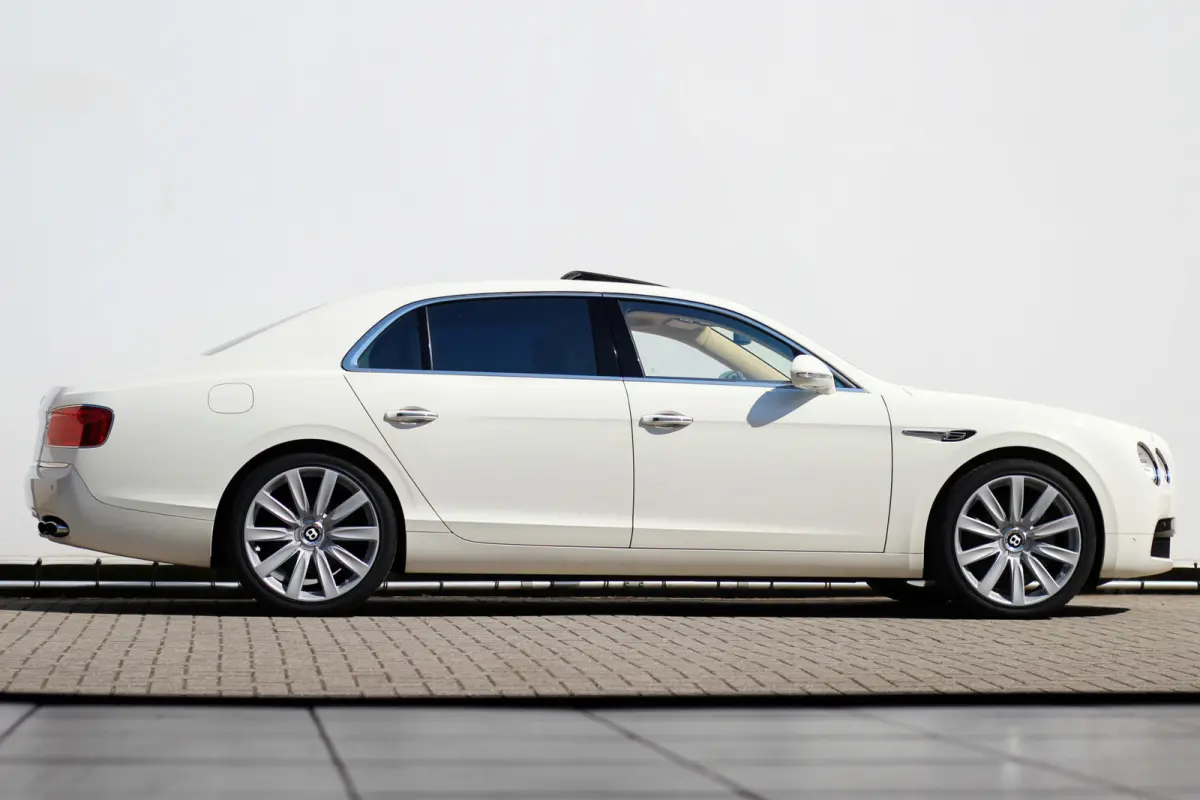 4.0 V8 | BTW | Pano | Massage | Ventilatie | Memory