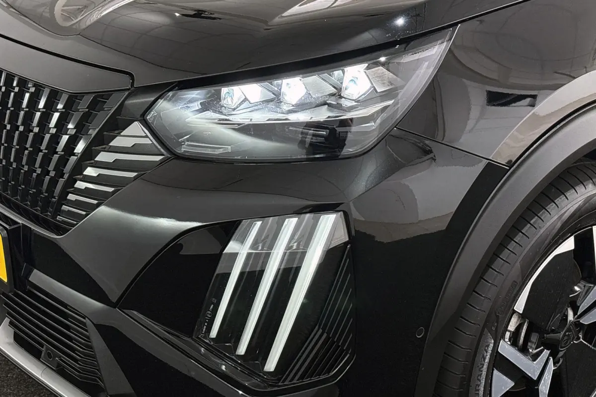 1.2 Hybrid 145 GT Adaptieve Cruise Dodehoek Navigatie Camera Voor