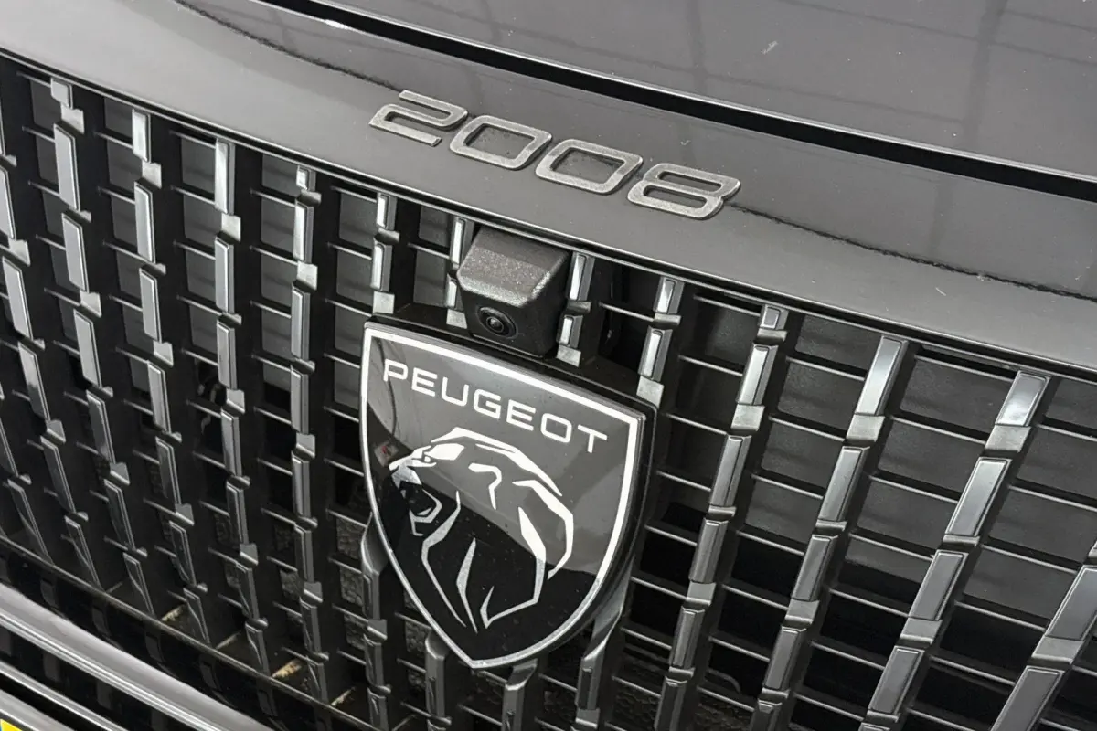 1.2 Hybrid 145 GT Adaptieve Cruise Dodehoek Navigatie Camera Voor