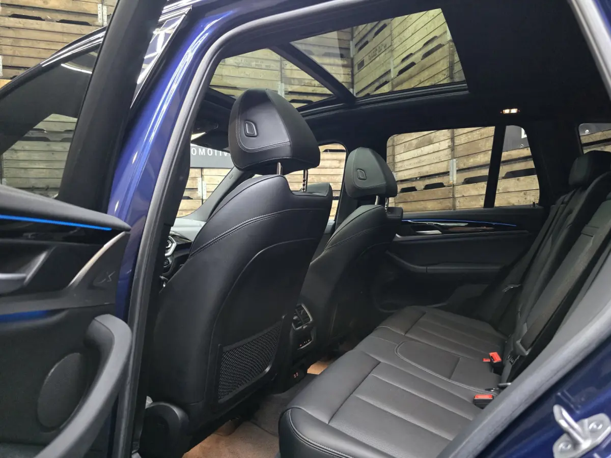 High Executive 80 kWh Pano LED navi Trekhaak 19"LM 96% SOH