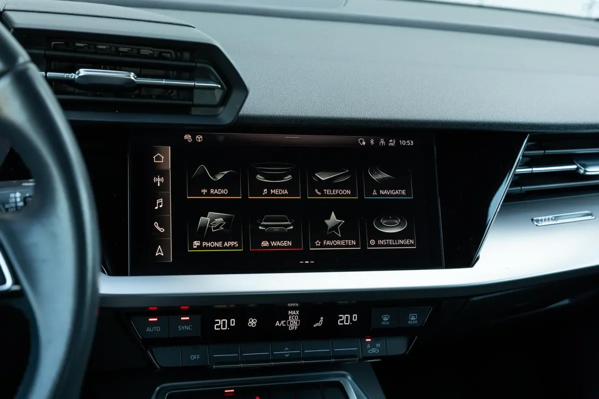 30 TFSI 110pk S-tronic Advanced Edition | Sportstoelen | Navigatie | Full LED | Smartphone interface