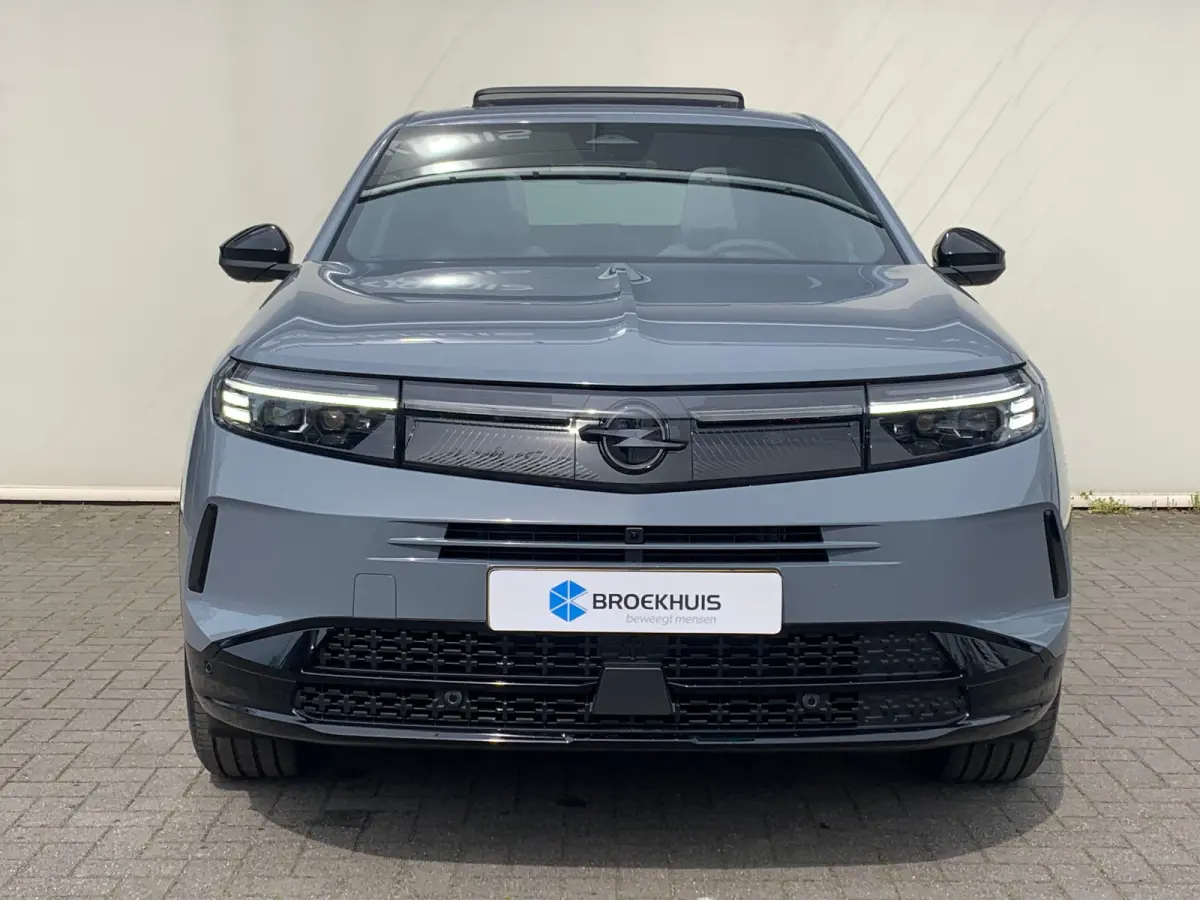 1.6 Turbo Plug-in-Hybrid GS 7,4 kW Lader | 360 Camera | Cruise Adaptief | Focal | HUD | Keyless | Navi | Pano | PDC V&A | Stoel-Stuurverwarming | Afneembare Trekhaak |