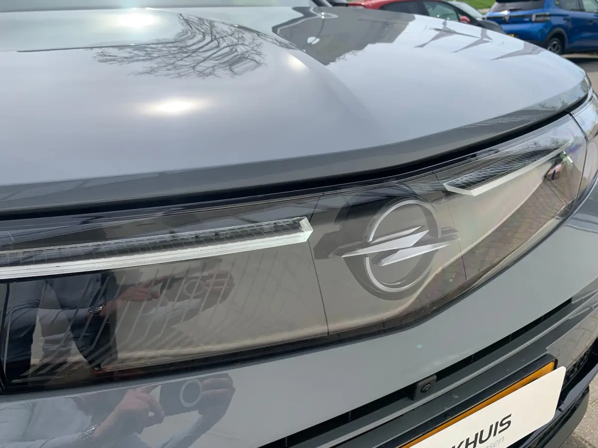 1.6 Turbo Plug-in-Hybrid GS 7,4 kW Lader | 360 Camera | Cruise Adaptief | Focal | HUD | Keyless | Navi | Pano | PDC V&A | Stoel-Stuurverwarming | Afneembare Trekhaak |