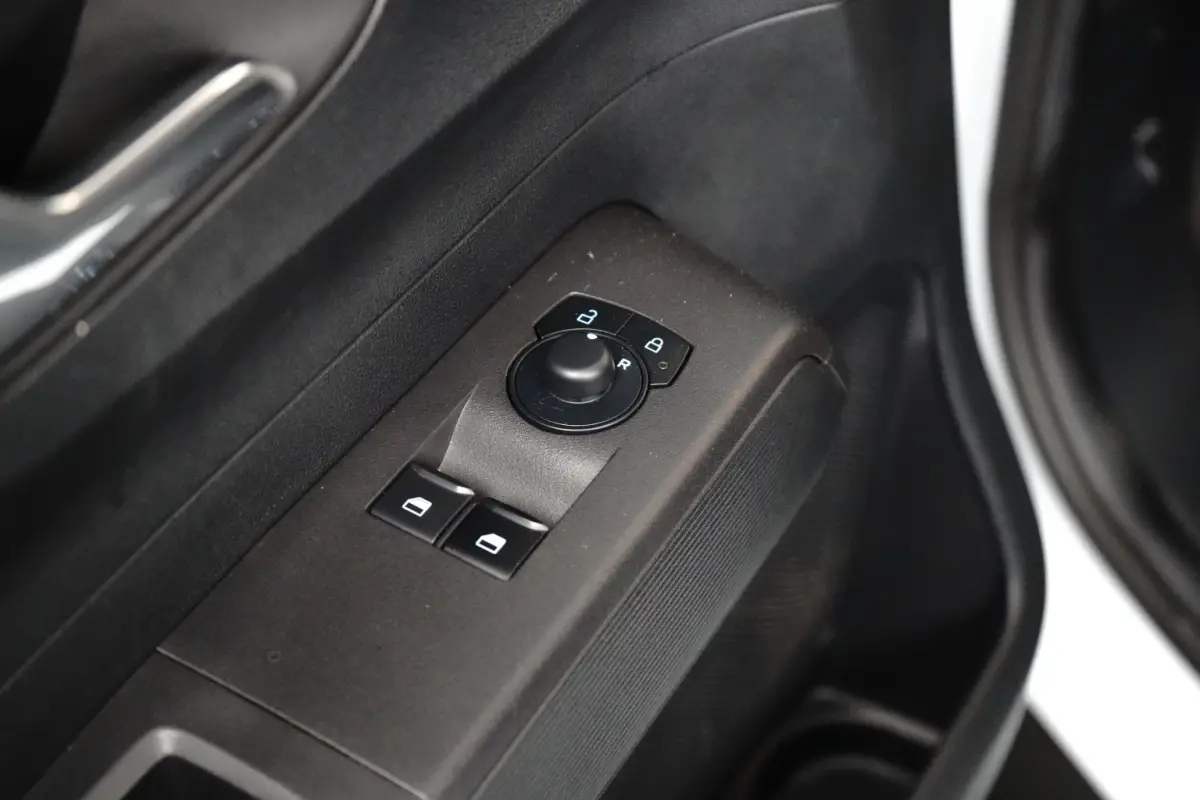 1.0 EcoBoost Trend 1.0 125PK Automaat Apple Carplay/Android |