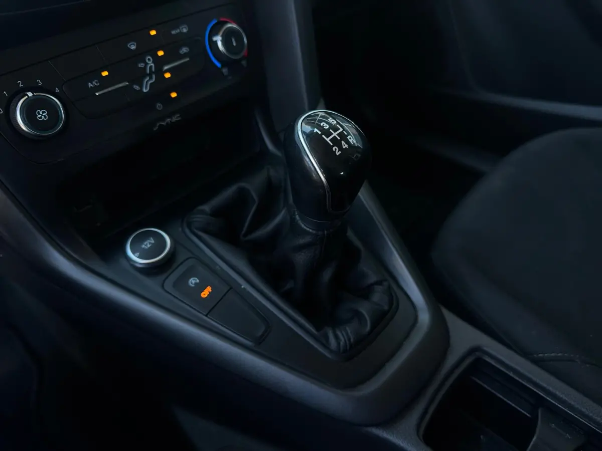 1.0 Trend, Airco, Bluetooth, Radio, APK