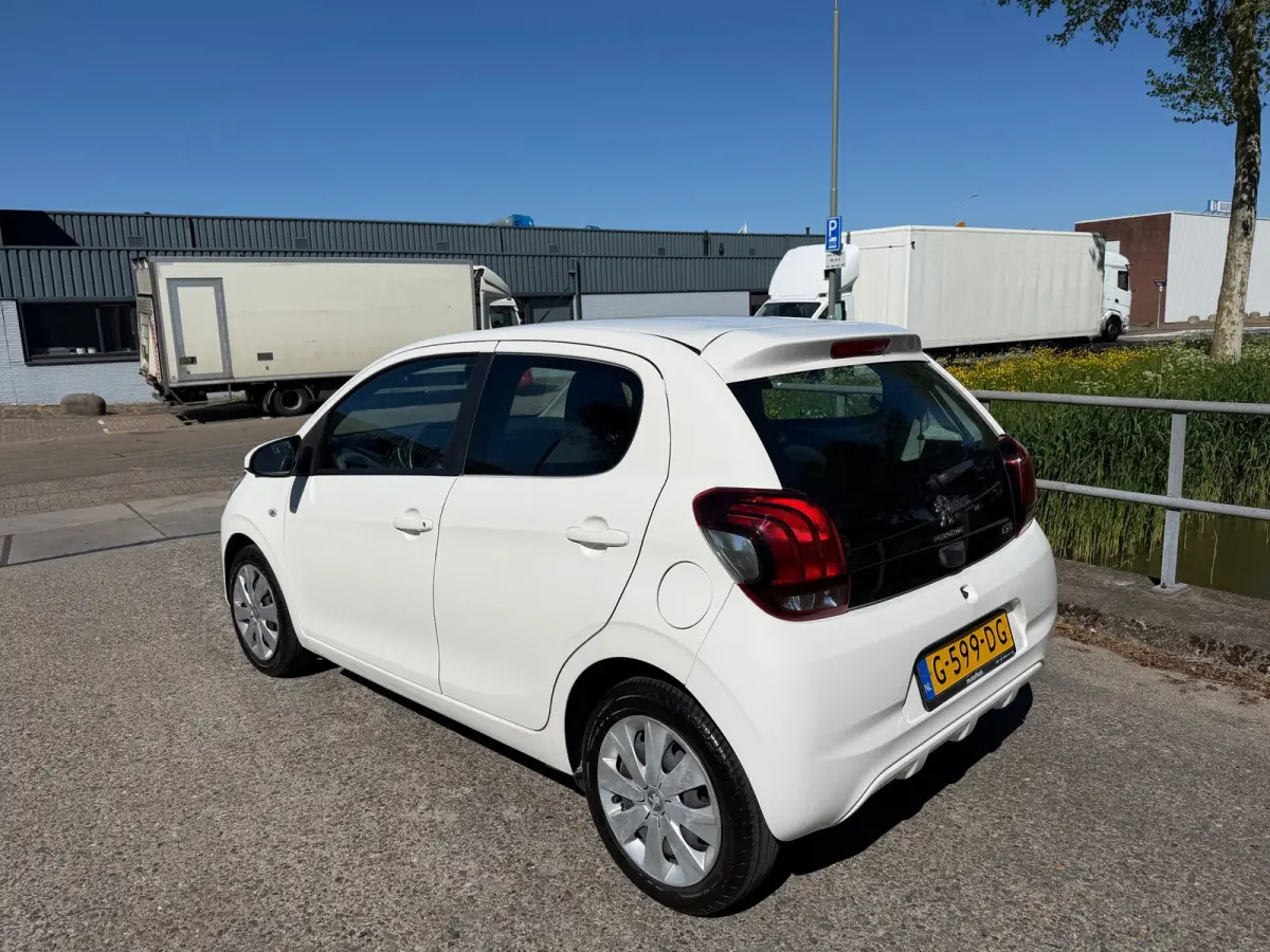 1.0 e-VTi Active!2019!5-deurs!Airco!NAP!