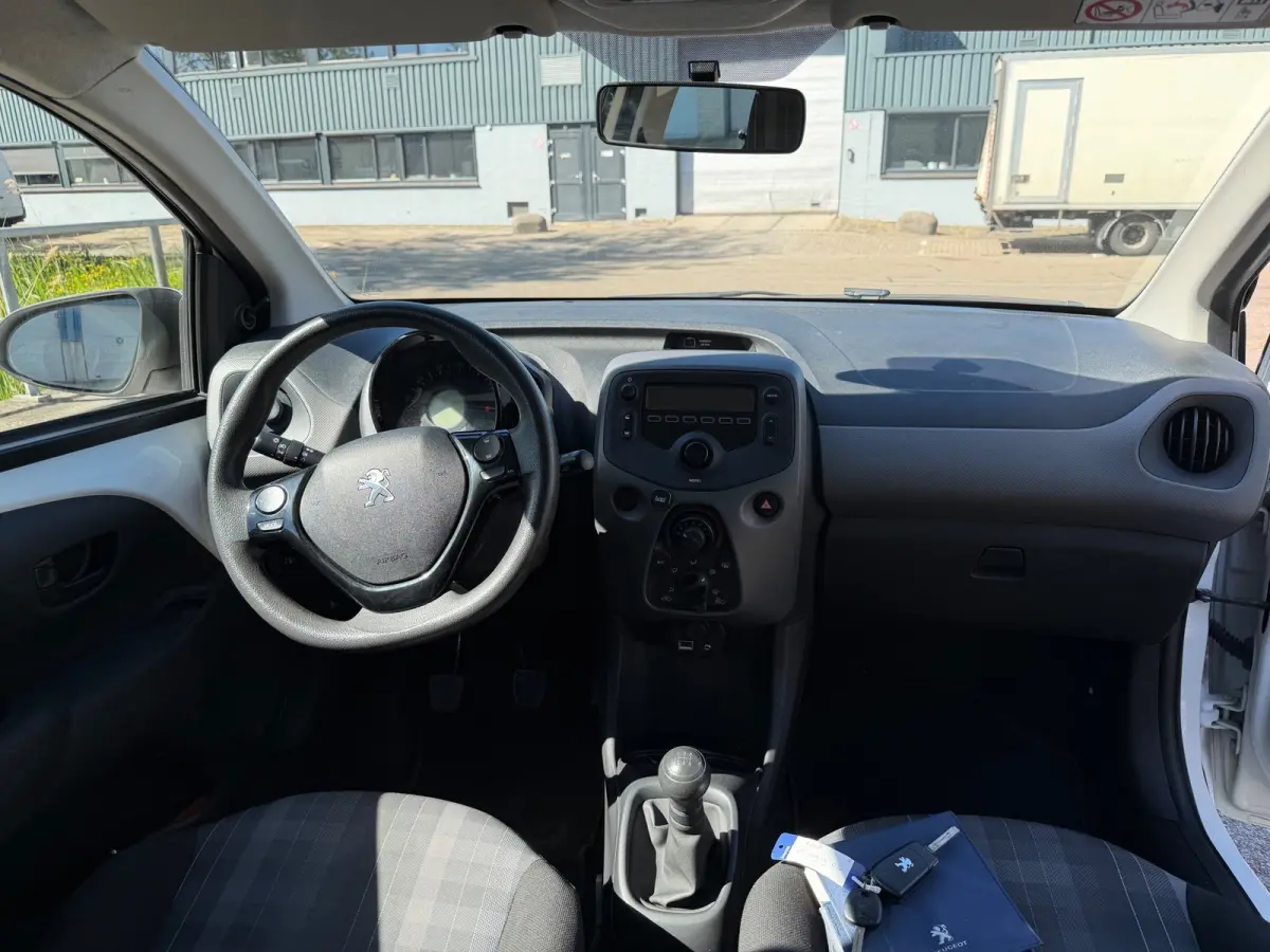 1.0 e-VTi Active!2019!5-deurs!Airco!NAP!