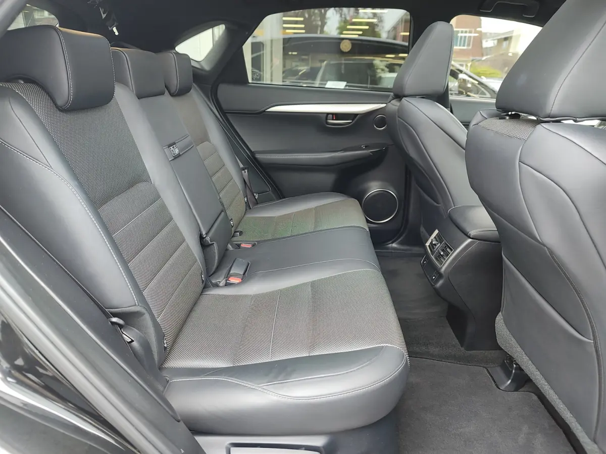 300h AWD F SPORT LINE AUTOMAAT REEDS RIJKLAAR! | Mark Levinson | Pano | Stoelventilatie