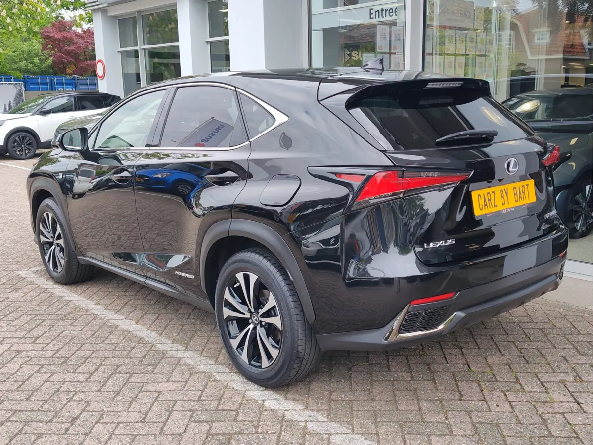 300h AWD F SPORT LINE AUTOMAAT REEDS RIJKLAAR! | Mark Levinson | Pano | Stoelventilatie