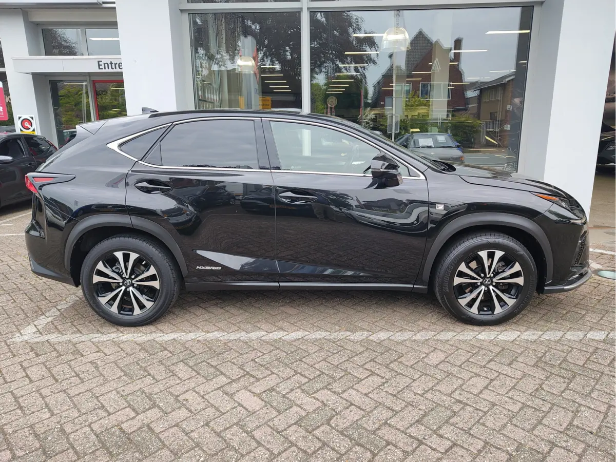 300h AWD F SPORT LINE AUTOMAAT REEDS RIJKLAAR! | Mark Levinson | Pano | Stoelventilatie