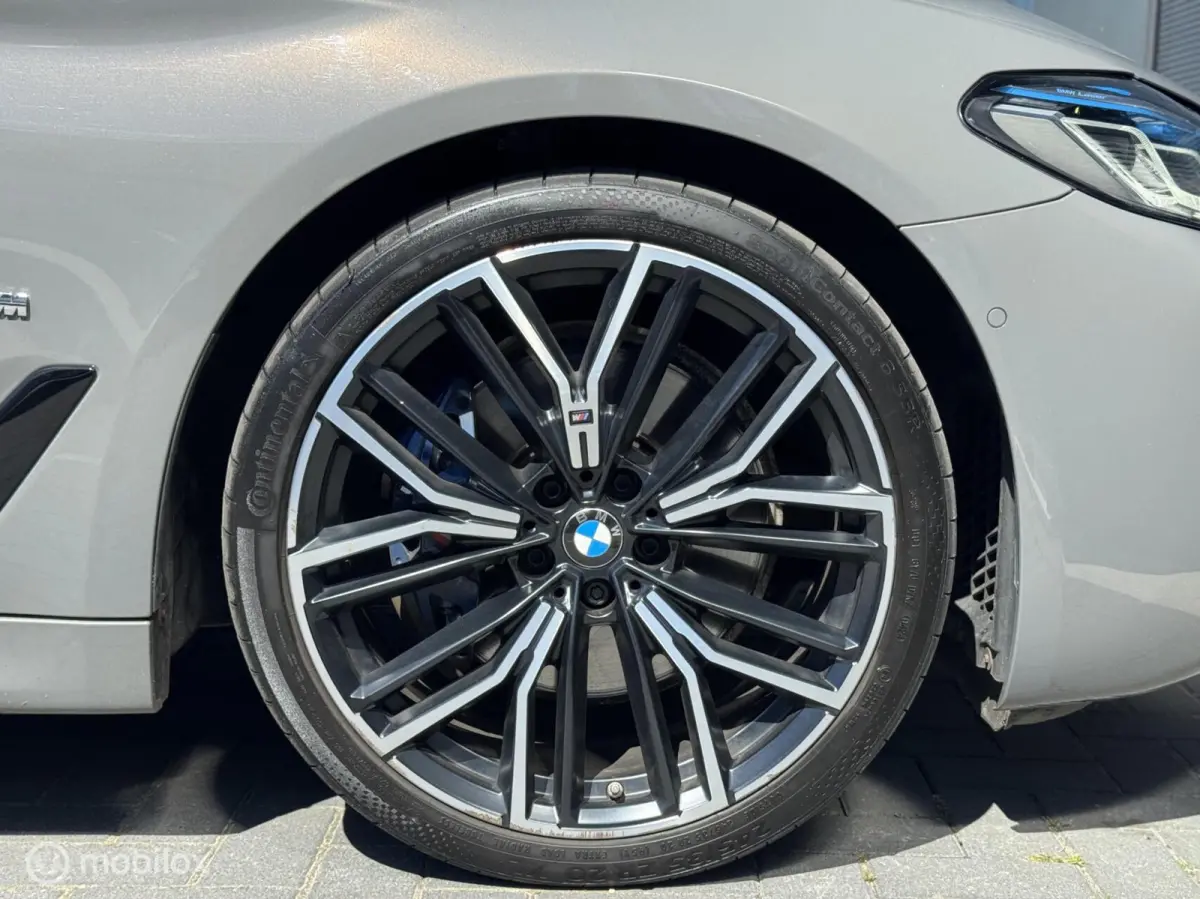530i High Executive Edition | M-Pakket | Nappa |