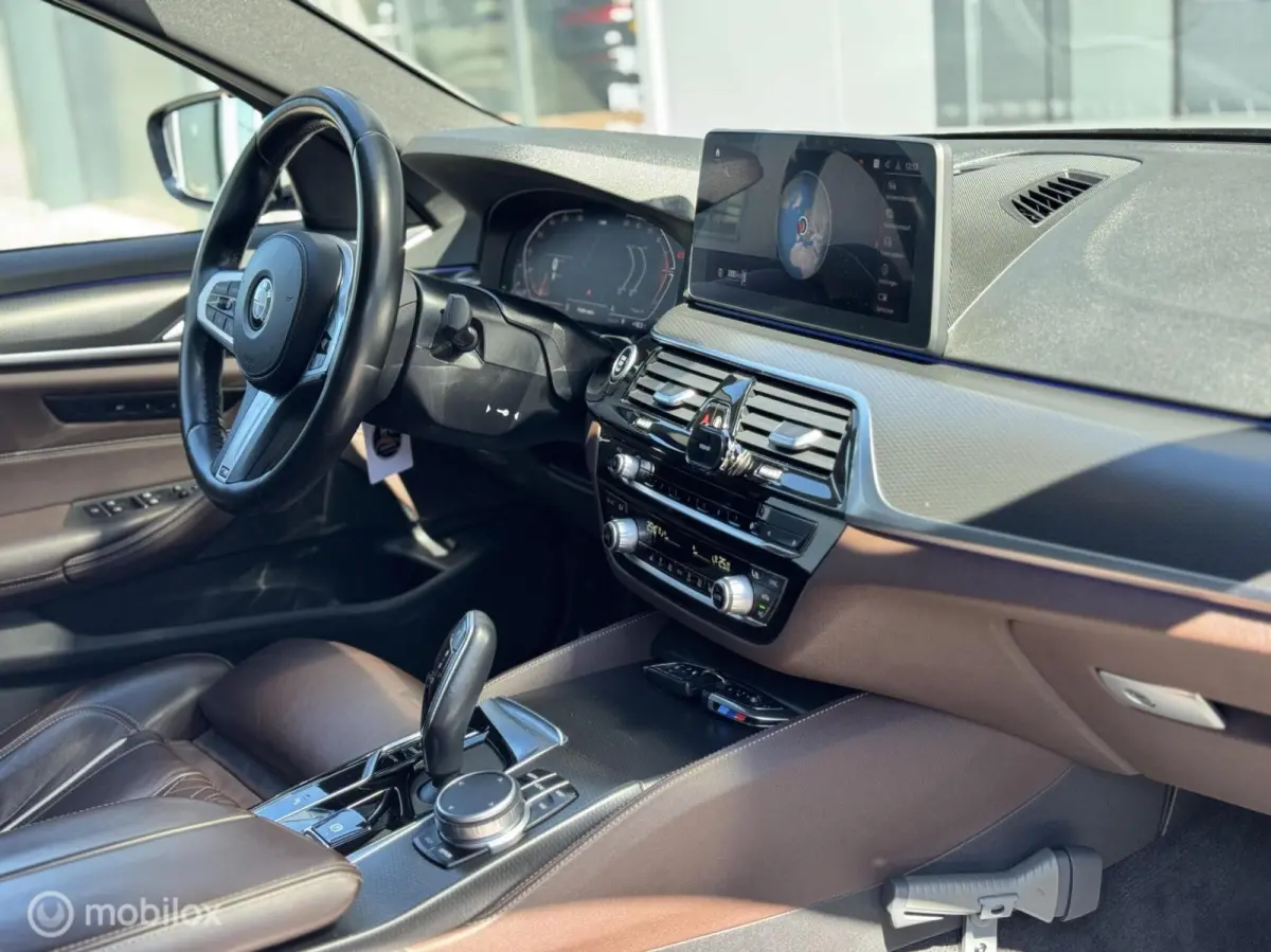 530i High Executive Edition | M-Pakket | Nappa |