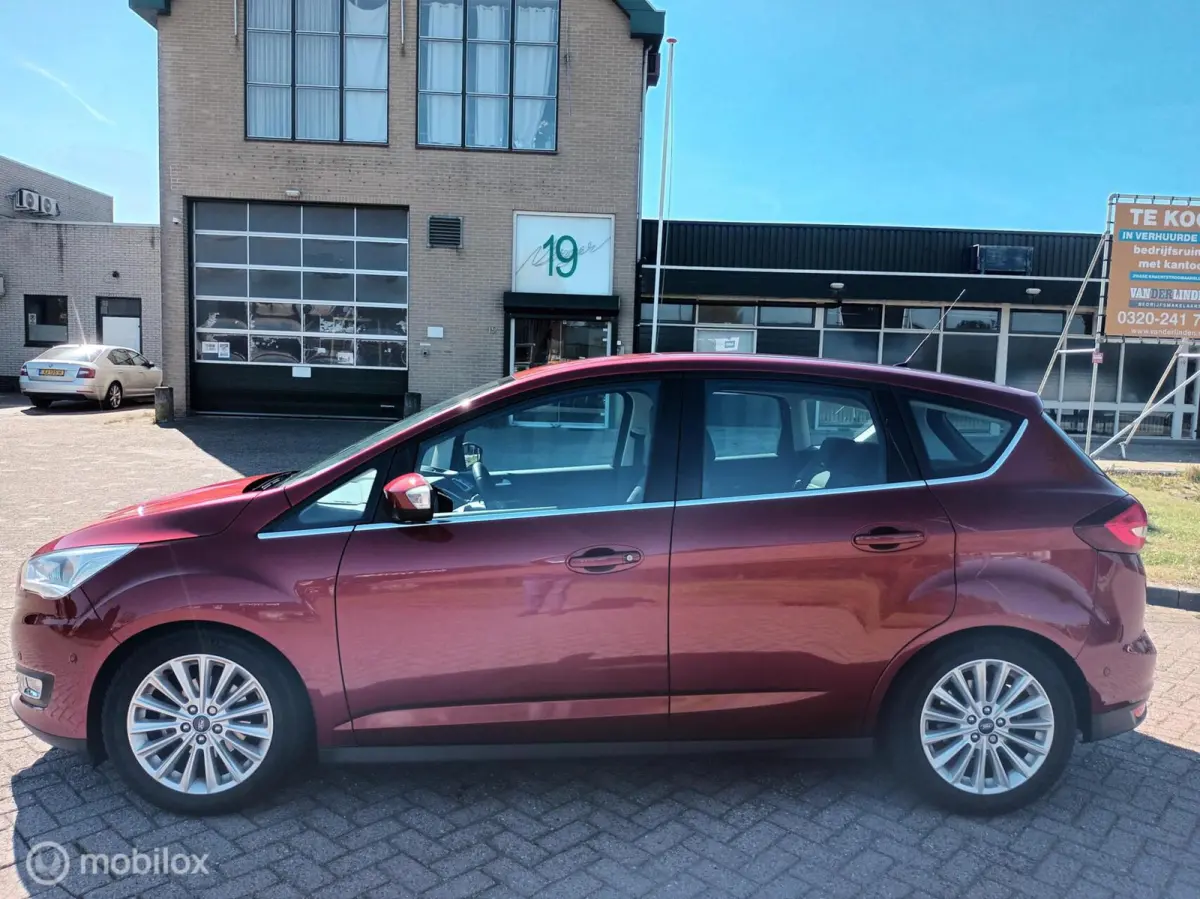 1.0 Titanium Eerste Eigenaar!