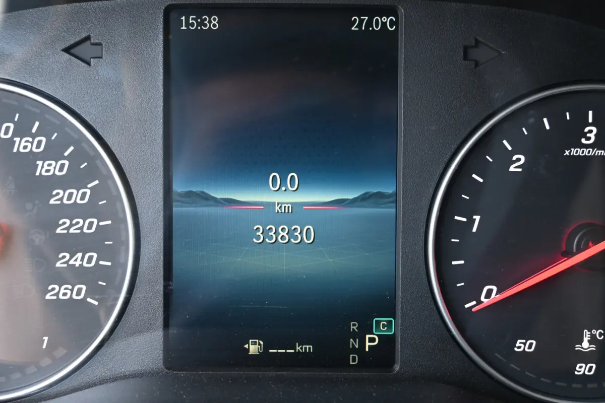 116 CDI L3 Pro MBUX met Navigatie, Winterpakket, Etc.