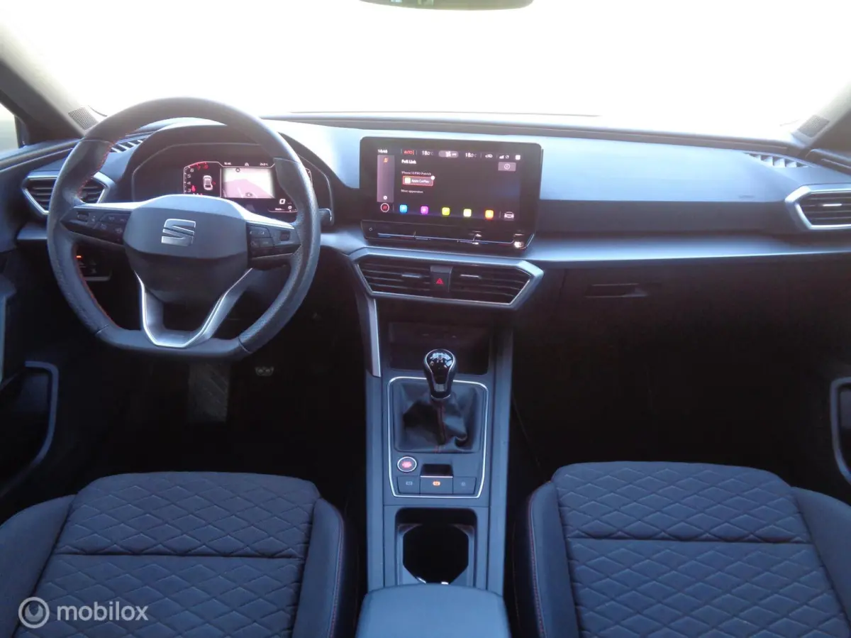 1.0 TSI FR 81kw Airco/LM velgen/FULL LED/Dig dash/Sfeer pak/Navigatie/Apple carplay/Zwarte hemel/PDC/1 st eig