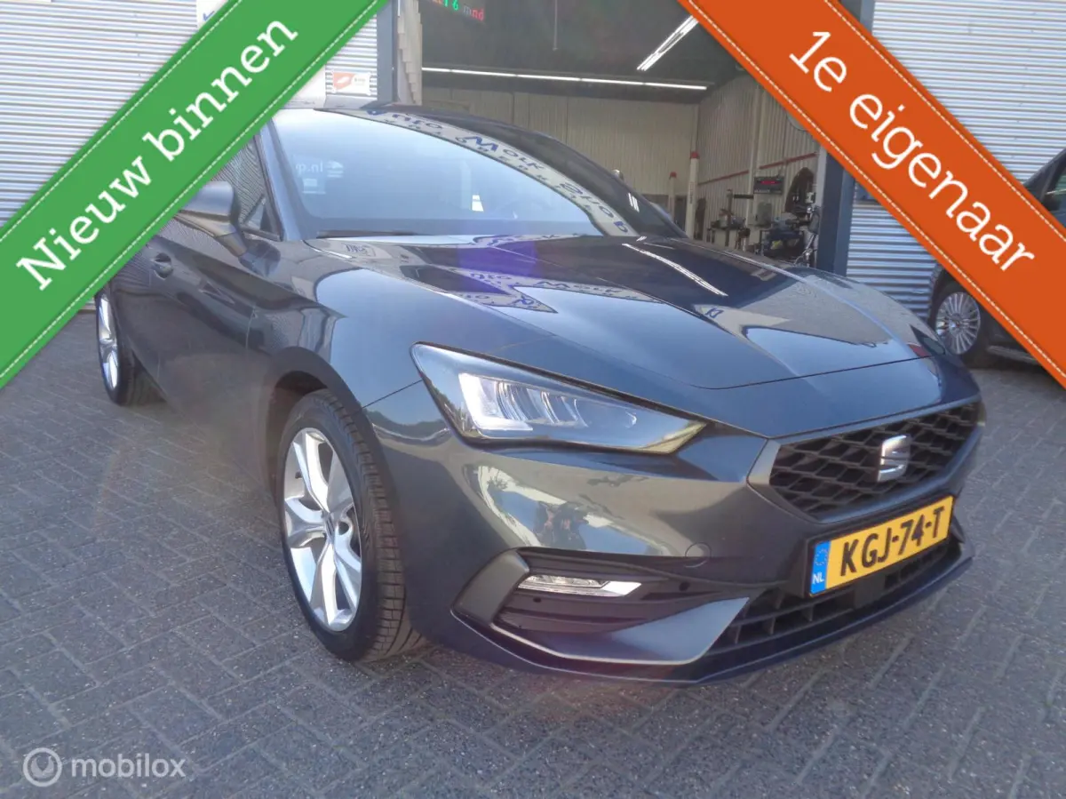 1.0 TSI FR 81kw Airco/LM velgen/FULL LED/Dig dash/Sfeer pak/Navigatie/Apple carplay/Zwarte hemel/PDC/1 st eig