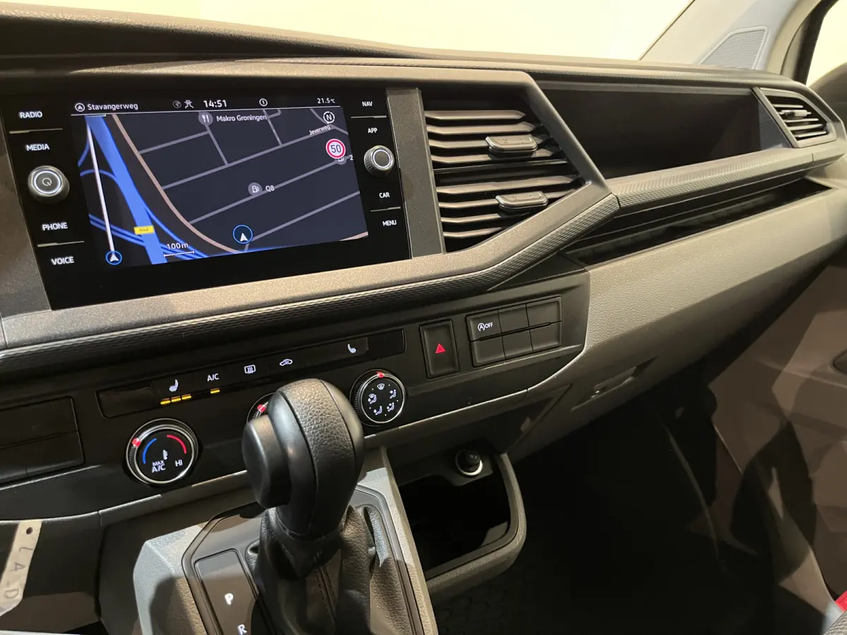 2.0 TDI L2H1 150 PK DSG Automaat / Euro 6 / Airco / CarPlay / PDC / Cruise Control / Navigatie / 3-Zits