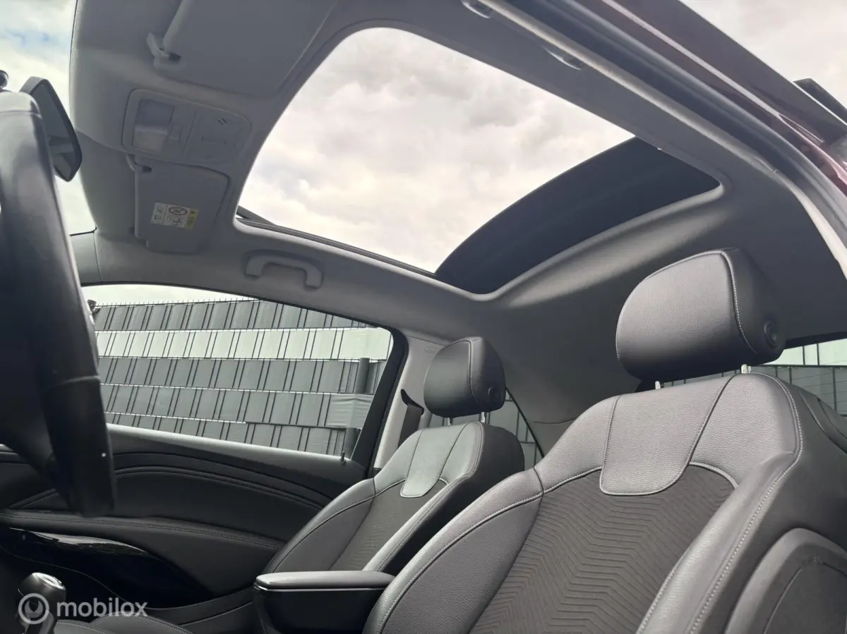 1.2 Open Air PDC Carplay Stuur/Stoelverwarming