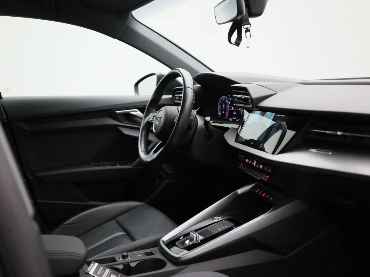 2.0 35 TDi 110kW S tronic AUTOMAAT | LEDER | ADAPTIEVE CRUISE | CAMERA | TREKHAAK | NAVIGATIE | APPLE CARPLAY | LMV | VIRTUEEL | STOELVERWARMING | CLIMA | 12  MAANDEN BOVAG GARANTIE |