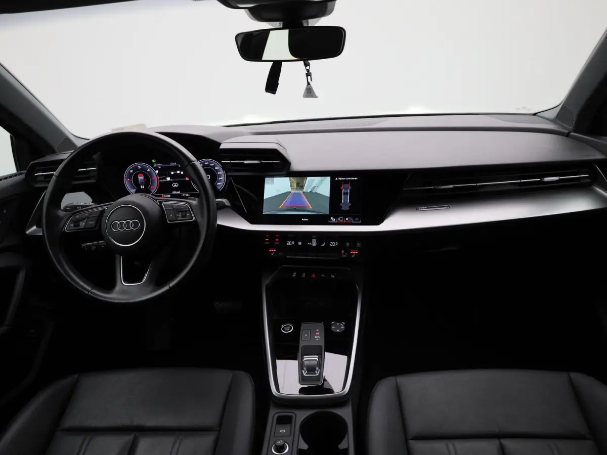 2.0 35 TDi 110kW S tronic AUTOMAAT | LEDER | ADAPTIEVE CRUISE | CAMERA | TREKHAAK | NAVIGATIE | APPLE CARPLAY | LMV | VIRTUEEL | STOELVERWARMING | CLIMA | 12  MAANDEN BOVAG GARANTIE |