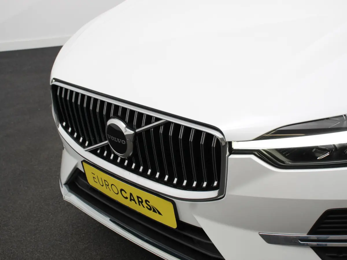 2.0 T6 Plug-in hybrid AWD Plus Bright 398pk Full LED Cruise Control + Pilot Assist Parkeersensoren V&A+ camera Panaroma dak
