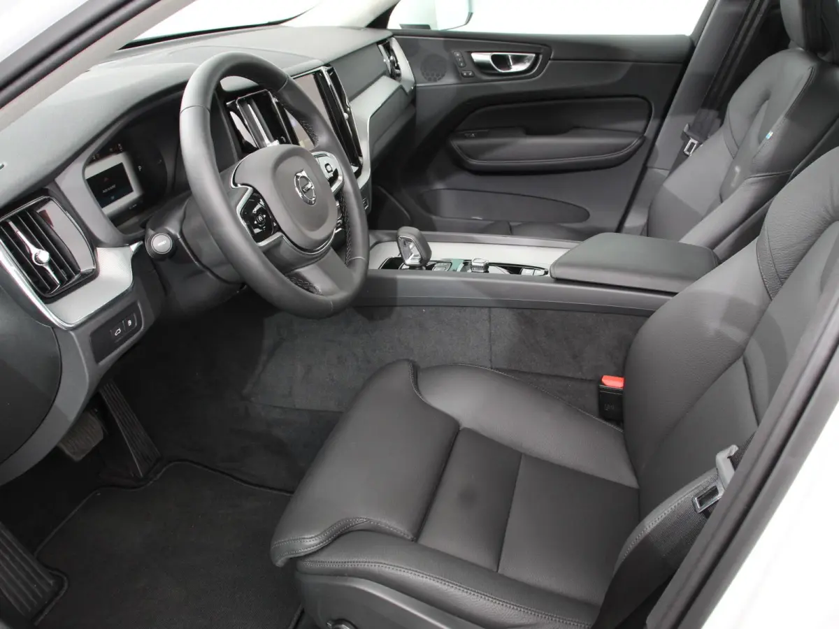 2.0 T6 Plug-in hybrid AWD Plus Bright 398pk Full LED Cruise Control + Pilot Assist Parkeersensoren V&A+ camera Panaroma dak