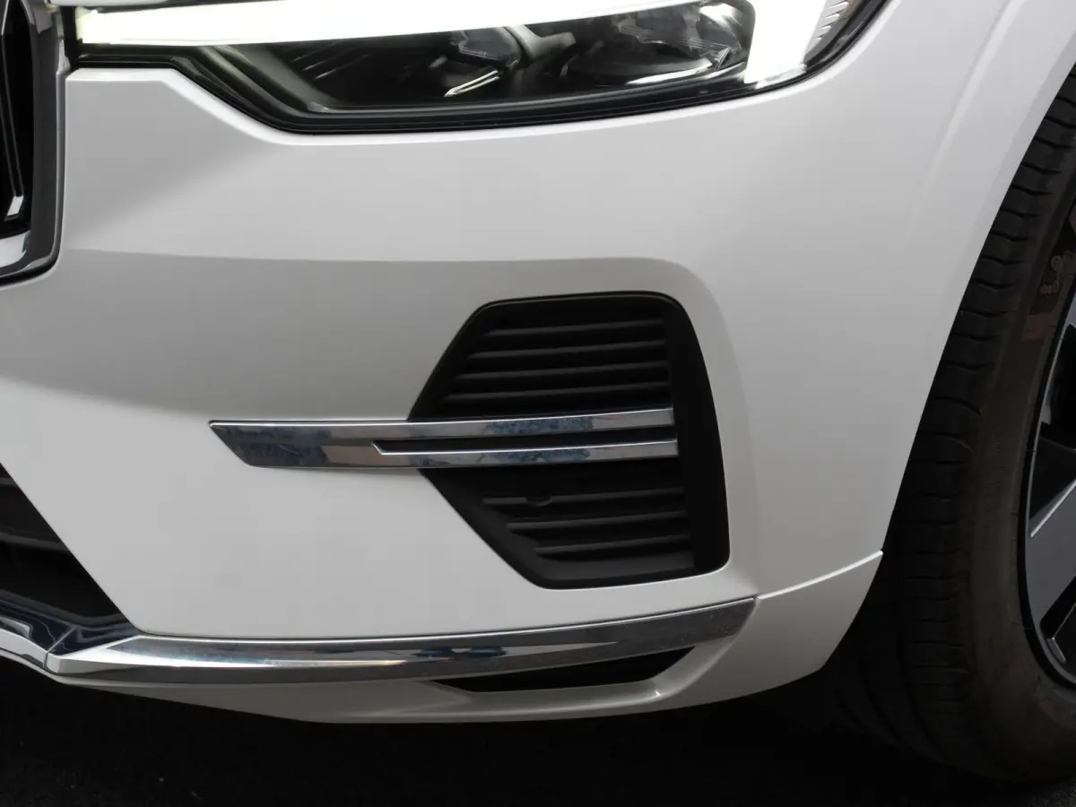 2.0 T6 Plug-in hybrid AWD Plus Bright 398pk Full LED Cruise Control + Pilot Assist Parkeersensoren V&A+ camera Panaroma dak