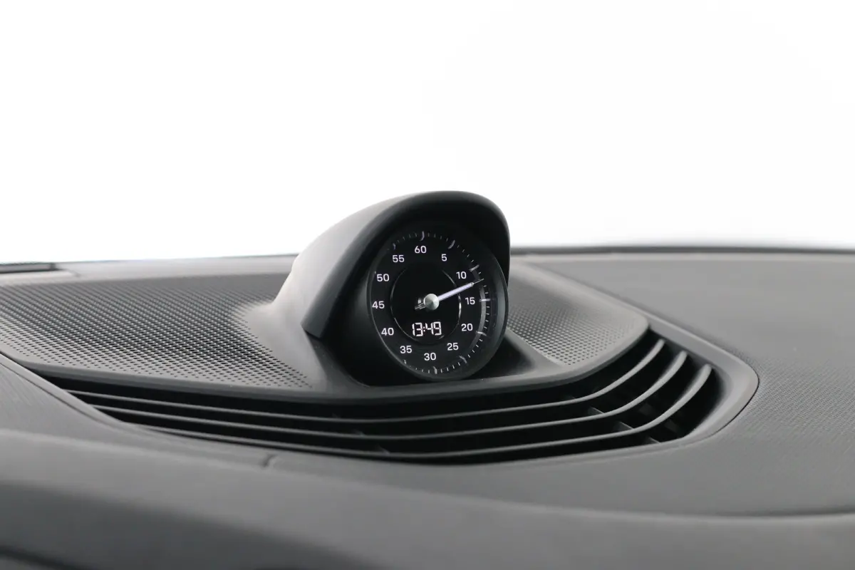 4 93 kWh | SOH 93% | Sport Chrono | Luchtvering | BOSE | LED | Memory | Panorama Dak | 21'' LMV | Camera | BLIS | Leder | Stoelverwarming | Navi | Clima | Cruise Adaptive