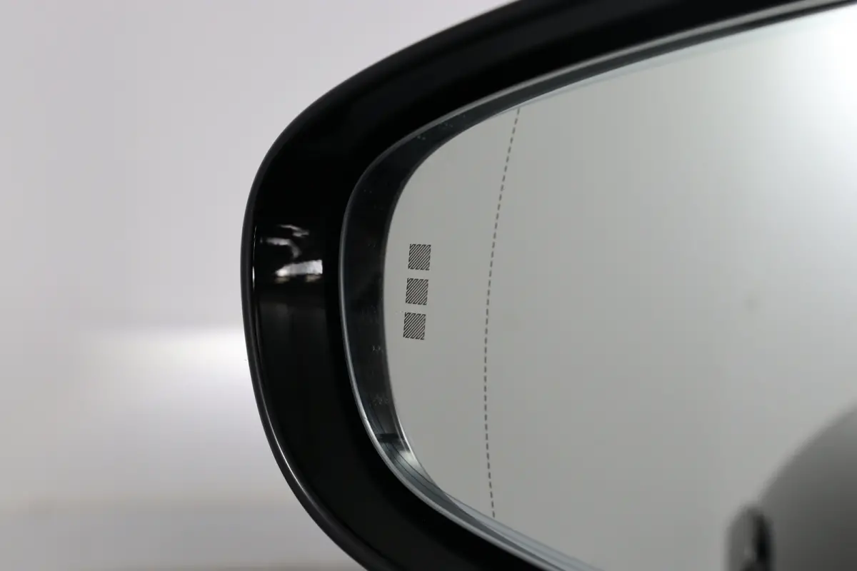 4 93 kWh | SOH 93% | Sport Chrono | Luchtvering | BOSE | LED | Memory | Panorama Dak | 21'' LMV | Camera | BLIS | Leder | Stoelverwarming | Navi | Clima | Cruise Adaptive