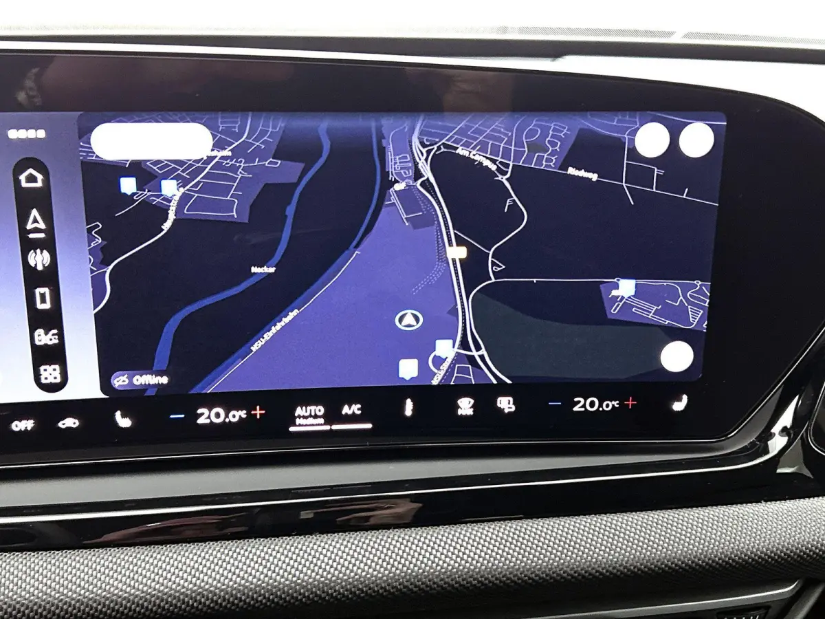 Avant 2.0 quattro Advanced edition 299 PK | Navigatie | Techniek pakket plus |  MMI bijrijdersdisplay |  Trekhaak, elektr. wegklapbaar |  Voorventilatie comfort |  Koplampsproeiers |  Zij-ai