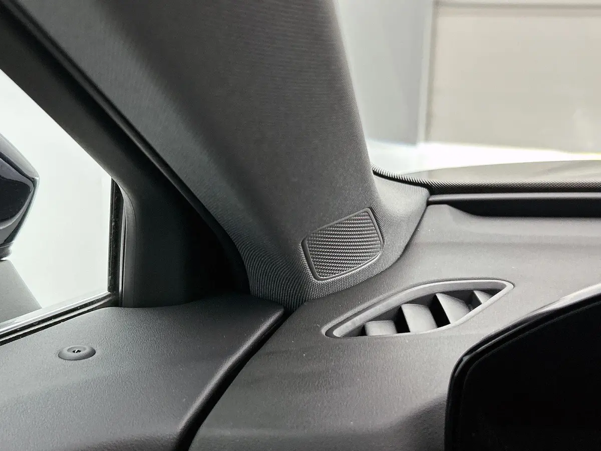 Avant 2.0 quattro Advanced edition 299 PK | Navigatie | Techniek pakket plus |  MMI bijrijdersdisplay |  Trekhaak, elektr. wegklapbaar |  Voorventilatie comfort |  Koplampsproeiers |  Zij-ai