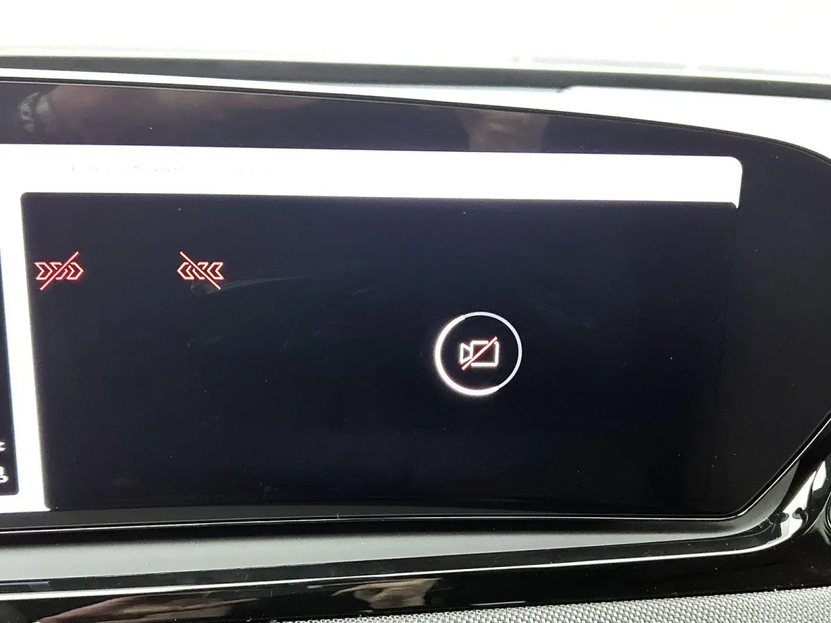 Avant 2.0 quattro Advanced edition 299 PK | Navigatie | Techniek pakket plus |  MMI bijrijdersdisplay |  Trekhaak, elektr. wegklapbaar |  Voorventilatie comfort |  Koplampsproeiers |  Zij-ai