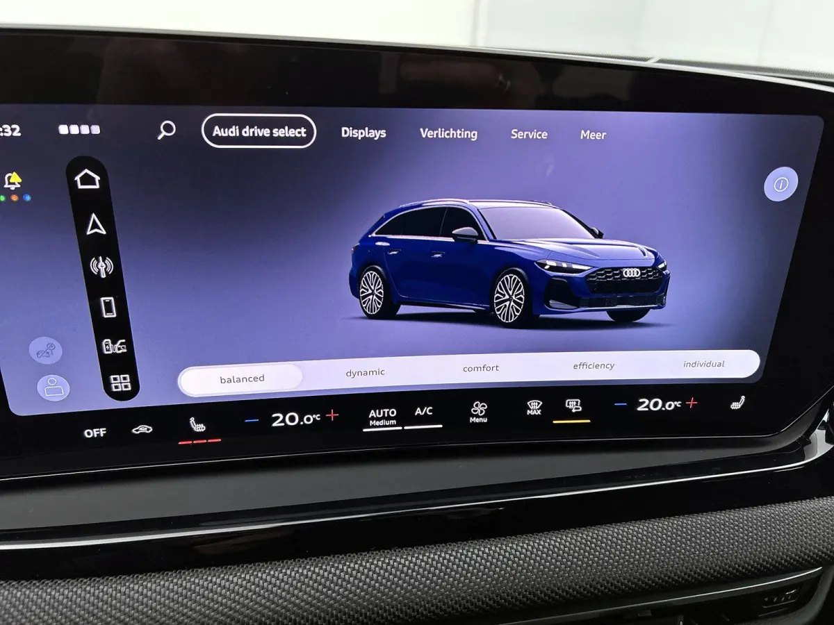 Avant 2.0 quattro Advanced edition 299 PK | Navigatie | Techniek pakket plus |  MMI bijrijdersdisplay |  Trekhaak, elektr. wegklapbaar |  Voorventilatie comfort |  Koplampsproeiers |  Zij-ai