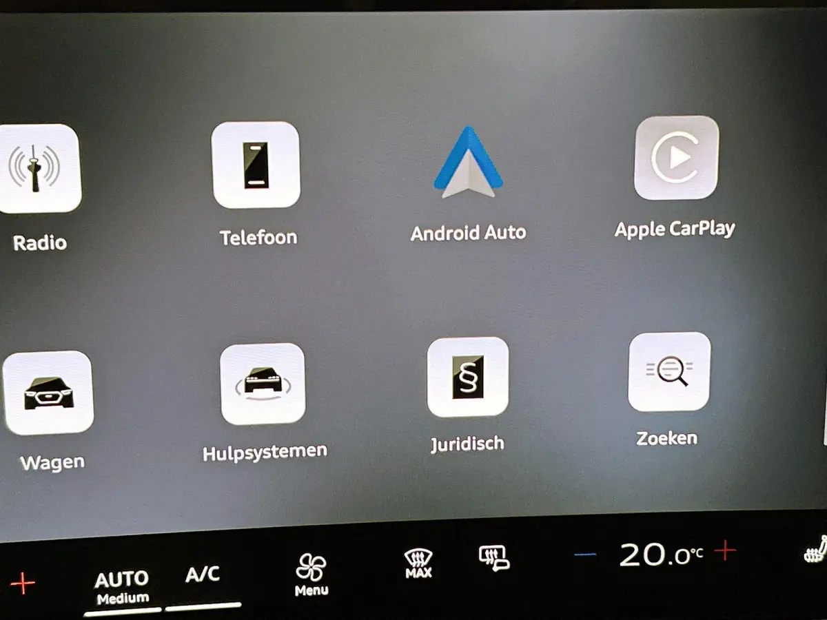Avant 2.0 quattro Advanced edition 299 PK | Navigatie | Techniek pakket plus |  MMI bijrijdersdisplay |  Trekhaak, elektr. wegklapbaar |  Voorventilatie comfort |  Koplampsproeiers |  Zij-ai