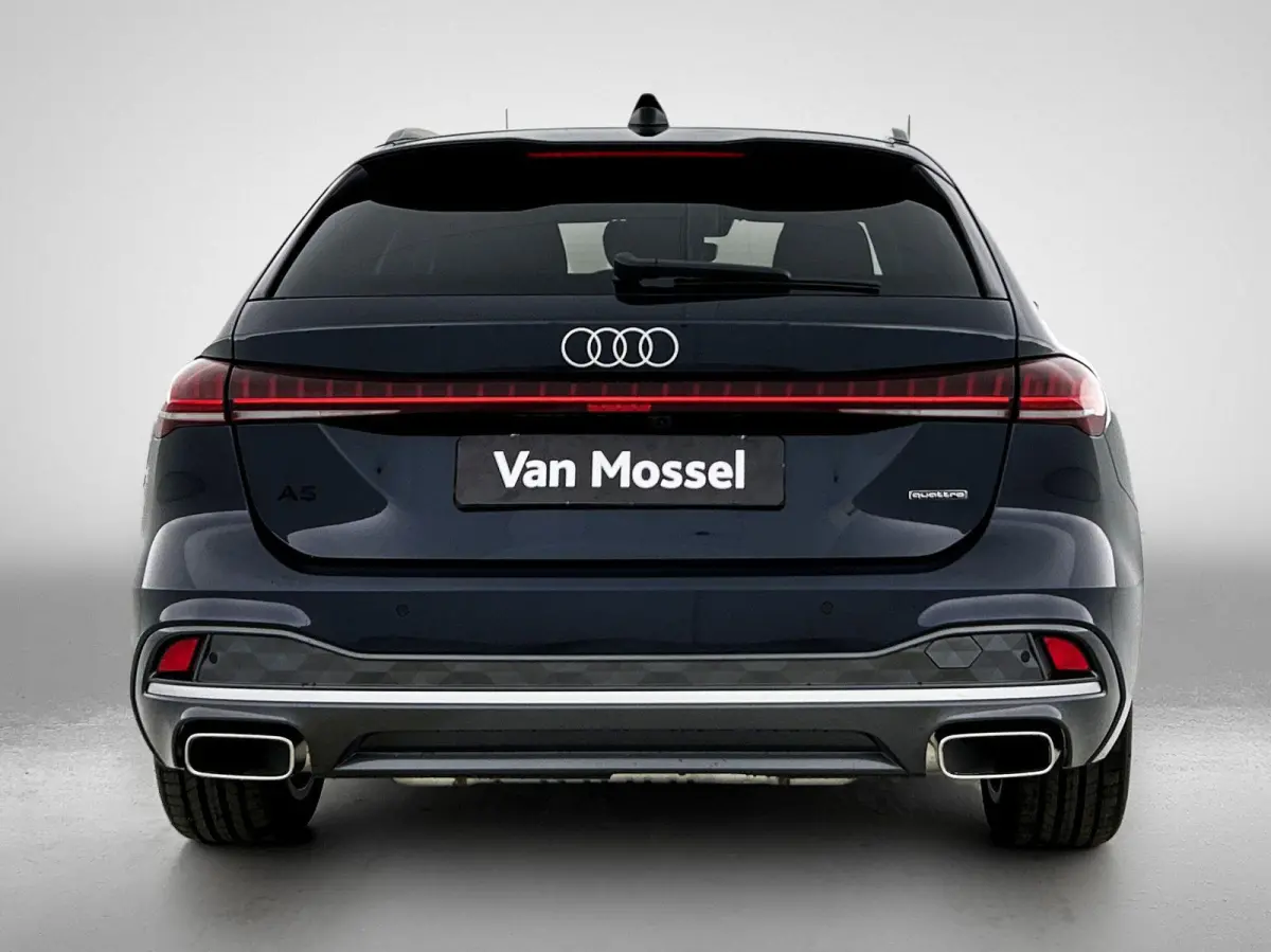 Avant 2.0 quattro Advanced edition 299 PK | Navigatie | Techniek pakket plus |  MMI bijrijdersdisplay |  Trekhaak, elektr. wegklapbaar |  Voorventilatie comfort |  Koplampsproeiers |  Zij-ai