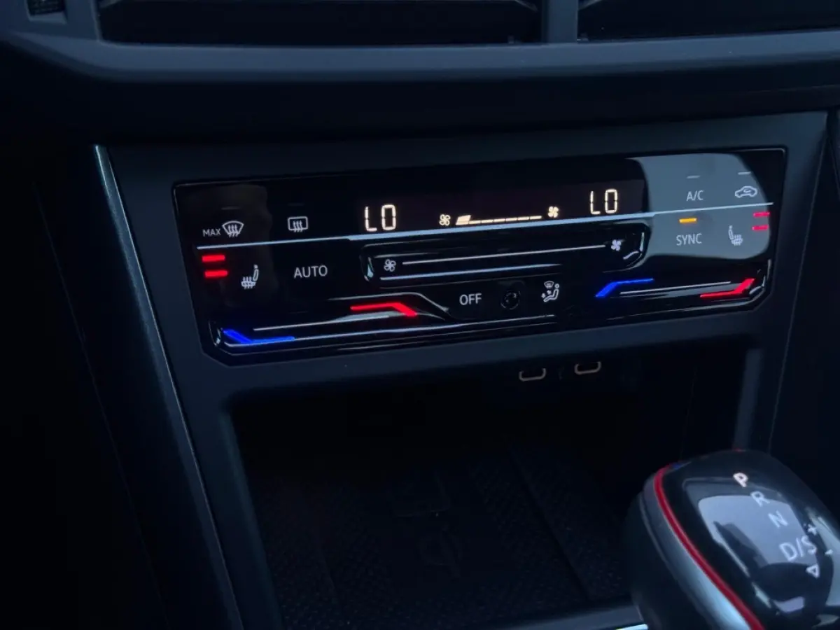 2.0 TSI GTI FULL PANO NAVI CAMERA LED LEDER SPORTVELGEN