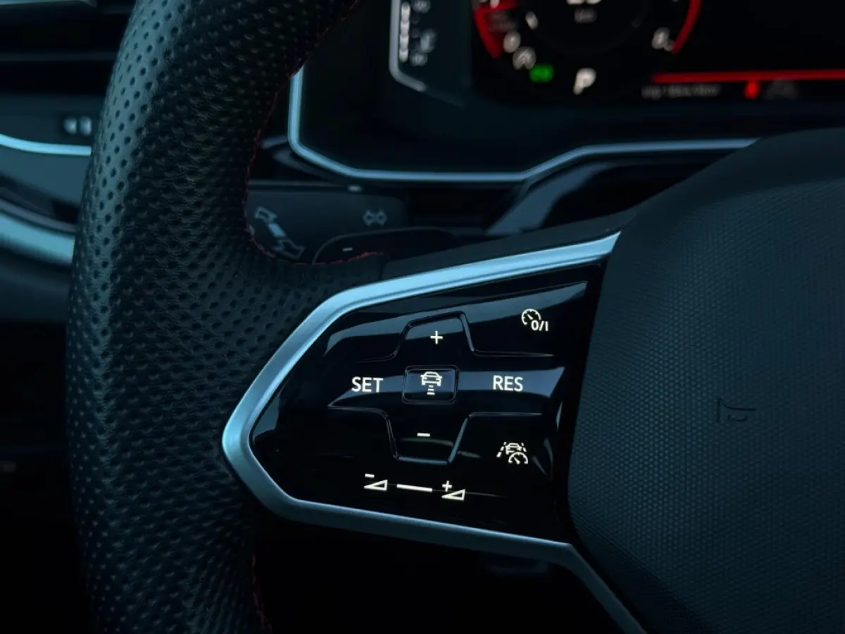 2.0 TSI GTI FULL PANO NAVI CAMERA LED LEDER SPORTVELGEN