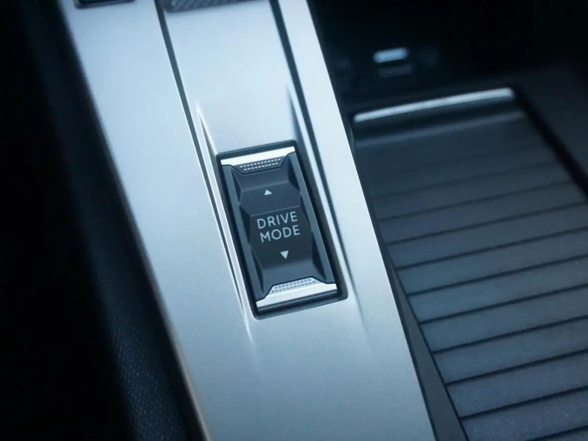 1.2 Allure Hybrid 145 360 Camera