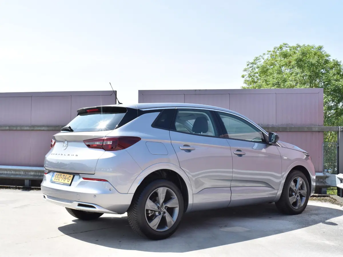 1.2 Turbo Level 2 Edition | CARPLAY | PARKEERSENSOREN | WINTERPAKKET | E.C.C. | 16.837km