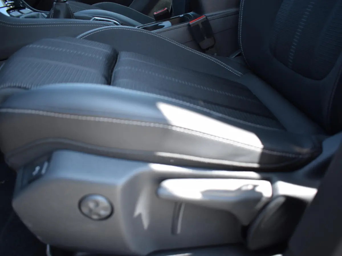 1.2 Turbo Level 2 Edition | CARPLAY | PARKEERSENSOREN | WINTERPAKKET | E.C.C. | 16.837km
