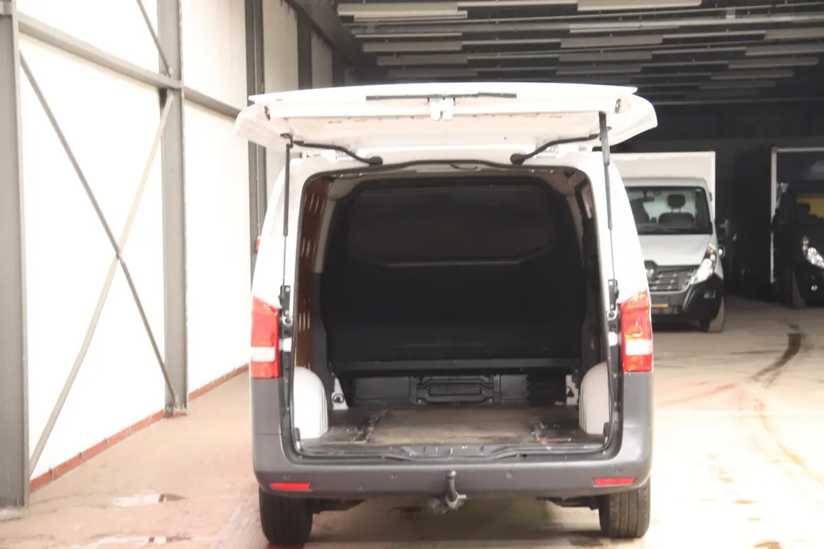 114 CDI AUTOMAAT IMPERIAAL TREKHAAK Mercedes-Benz Vito 114 CDI 114 CDI AUTOMAAT IMPERIAAL TREKHAAK