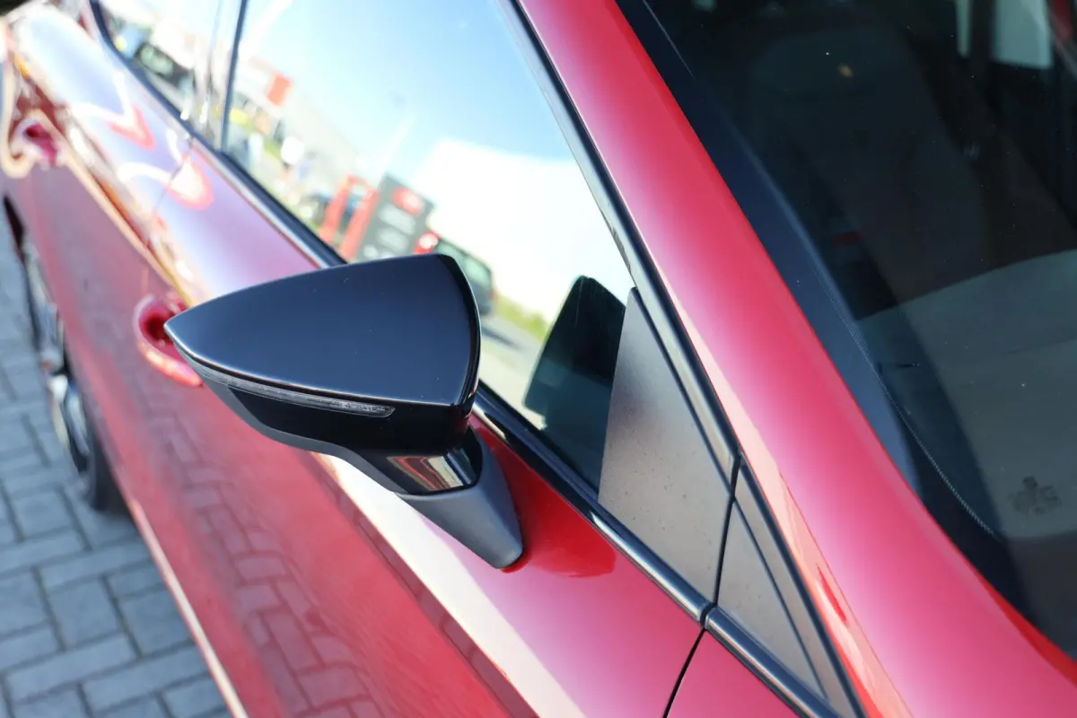 1.6 TDI FR Business Intense | Panorama | Carplay | ACC | Stoelverwarming